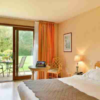 Logis Hôtel le Relais de Pouilly Rooms