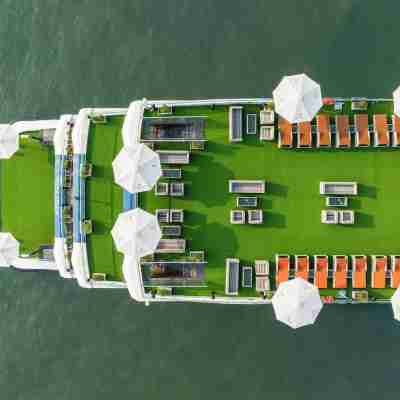 M'Gloria Cruise by Hag Hotel Exterior