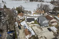 Lily of the Valley Cottage ~ Cozy Lake Orion Gem