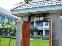 Baan Jeen Hotel Samroiyod Beach Hotels in Amphoe Sam Roi Yot