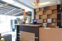 The Nancy's Homestay Pekanbaru Mitra RedDoorz Các khách sạn ở Simpang Baru