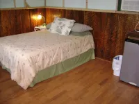 THE RUSTIC WATERING HOLE" 20 min to Chattanooga