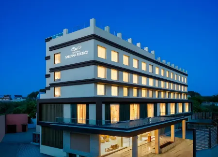 Nataraj Sarovar Portico Jhansi