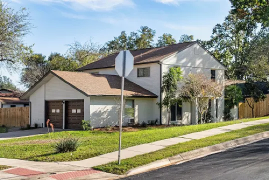 Family Fun Oasis ~ Heated Pool ~ Hot Tub ~ Game Room ~ Outdoor Bar ~ Fire Pit