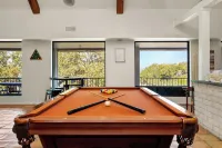 Serenity Point/Lakefront/Pool/Fire Pit/Pool Table