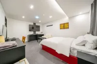 Hotel Boribat SeokNam
