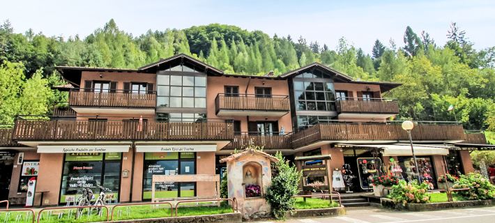 Miralago Hotels in Ledro