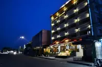 Riverfront Hotel Mukdahan Hotels in Mukdahan