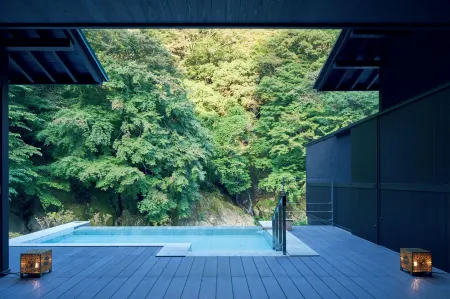 ESPACIO The Hakone Geihinkan Rin-Poh-Ki-Ryu Отели рядом с достопримечательностью «Hakone-en Aquarium»