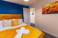 Stylish 3-Bedroom House with Parking - Sleeps 6 Hôtels à : 