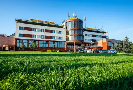 Hotel la Mar Отели в г. Кельце