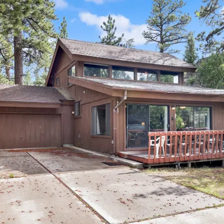 Lakeview Fishing House by Big Bear Vacations