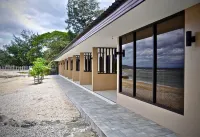 Matutinao Beach Hotels in Badian