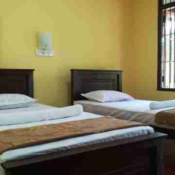 Araliya Self Cooking Resort Dambulla Rooms