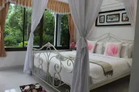 White Elephant Resort Hotels in Surin