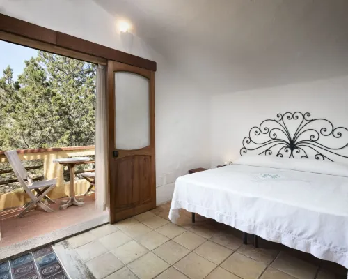 Residenza Capriccioli Hotels near Romazzino Beach