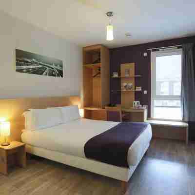 Eastlodge Lyon Est Eurexpo Rooms
