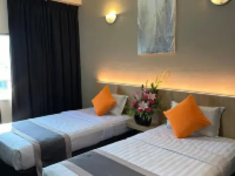 Greenlast Hotel Hotels near Darul Makmur Stadium