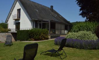 Elegant Villa in Stavelot with Fitness and Playroom and an Incredible Garden