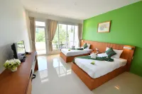 The Touch Green Naiyang Hotel & Fitness فنادق في 