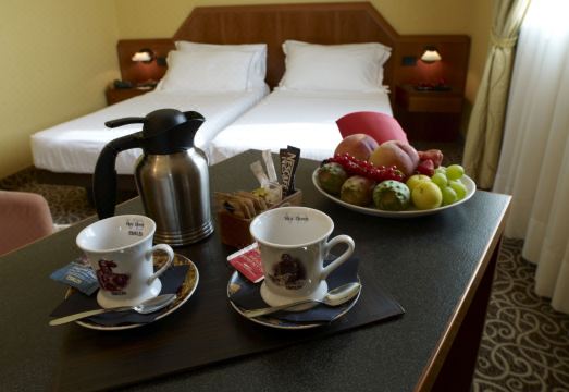 호텔 몬티니 리나테 에어포트 객실