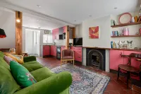 Pearls Cottage