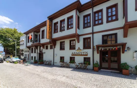 阿爾米思提斯酒店