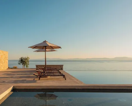桑帕提基套房 - 海景豪華套房含早餐和温泉 阿卡迪亞酒店