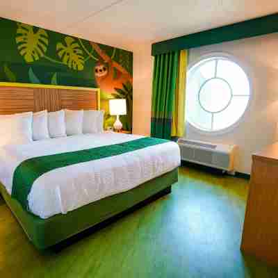 Castaway Bay by Cedar Point Resorts Rooms
