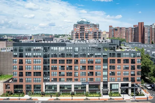 Luxury Apartments by Hyatus at the Asher