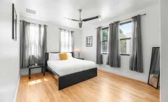 East Austin Condo - 2 Bedrooms & Parking