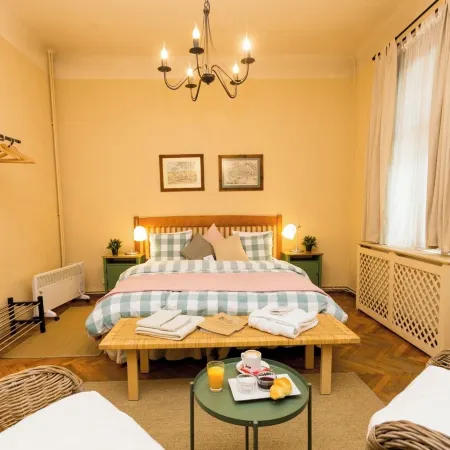 Ratiu House