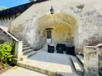 Domaine Jeanne de Laval Hotels in Brissac-Quince