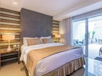 Parque Balneário Hotel Santos by Castelo Itaipava Hotels near Flags Square