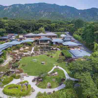 庭園の宿 石亭 Hotel Exterior