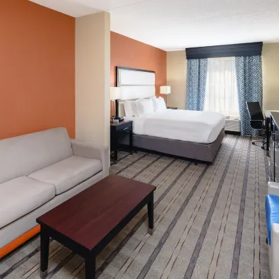 Holiday Inn Express & Suites ATLANTA NE - DULUTH by IHG Hotels near Jeju Sauna