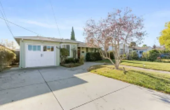 @ Marbella Lane - Modern and Sleek Home in Redwood - Homestays