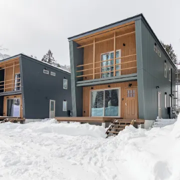 Creekside Chalets Hakuba