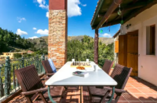 Ifigenia Theriso Village