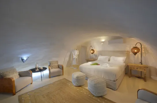 A 級精選酒店 - 伊亞 - k&K