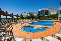 Hilton Lac Leamy - piscina