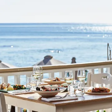 Volcano Luxury Suites Milos - Adults Only