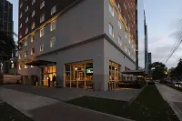Casa Andina Premium San Isidro Hotels near Ripley