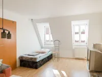 Attic Apartment in Ballenstedt Near Castle Hotels in der Nähe von Die Roseburg