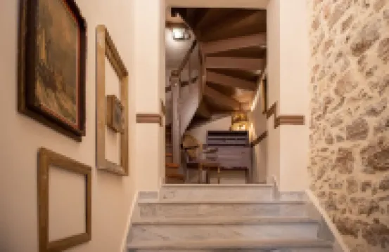 Beautiful City Suites