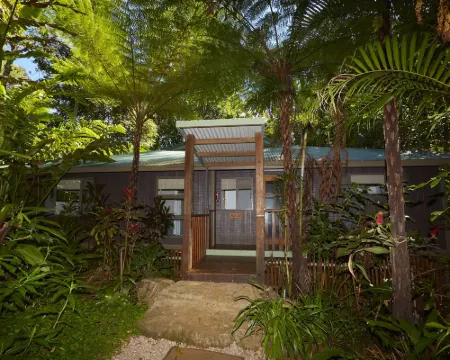 Rose Gums Wilderness Retreat Hotels in Malanda