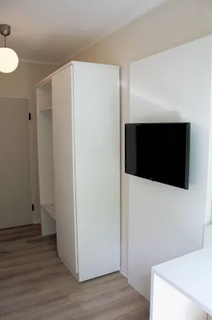 Bestprice Hotel Bendorf Koblenz Отели в г. Изенбург