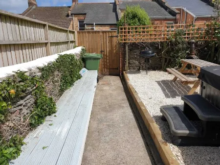 Belmont Villa - 4 Bed - Hot Tub Additional Cost - Sleeps 10-TJS22BV