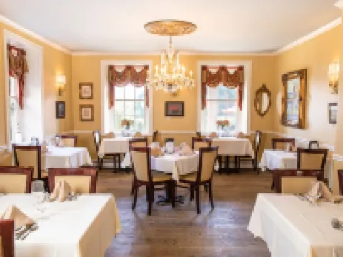 Plumsteadville Inn Hotels in Bucks County