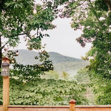 Sylvan Valley Lodge & Cellars